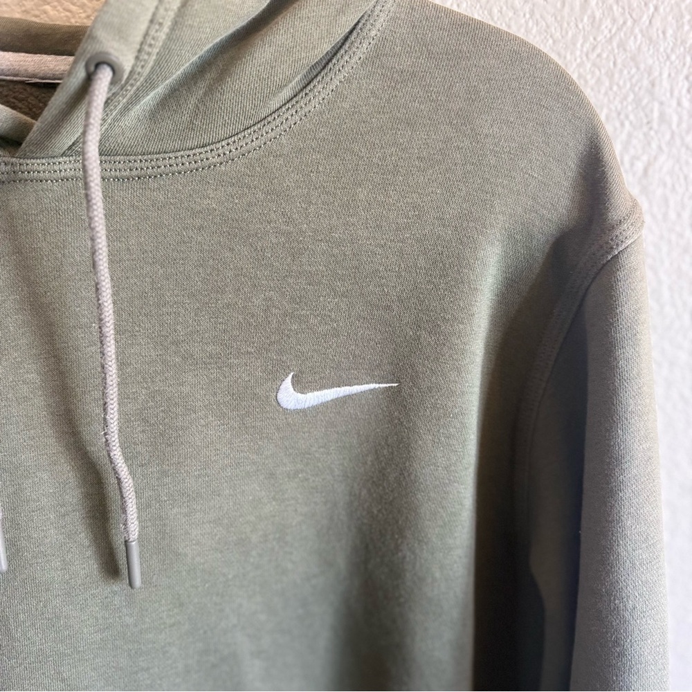 Nike Olive Green Solo Swoosh Hoodie - Loungewear Athleisure Athletic Size L - Picture 4 of 8